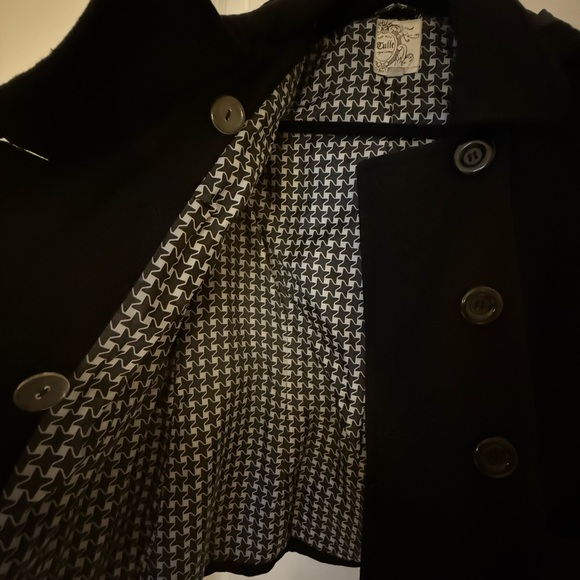 Tulle Black Pea Coat with Patterned Lining - Picture 5 of 6